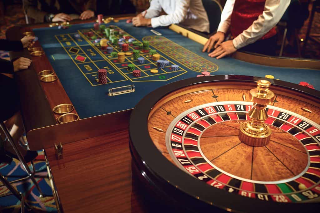 Zašto je bolje igrati casino igre nego lutriju